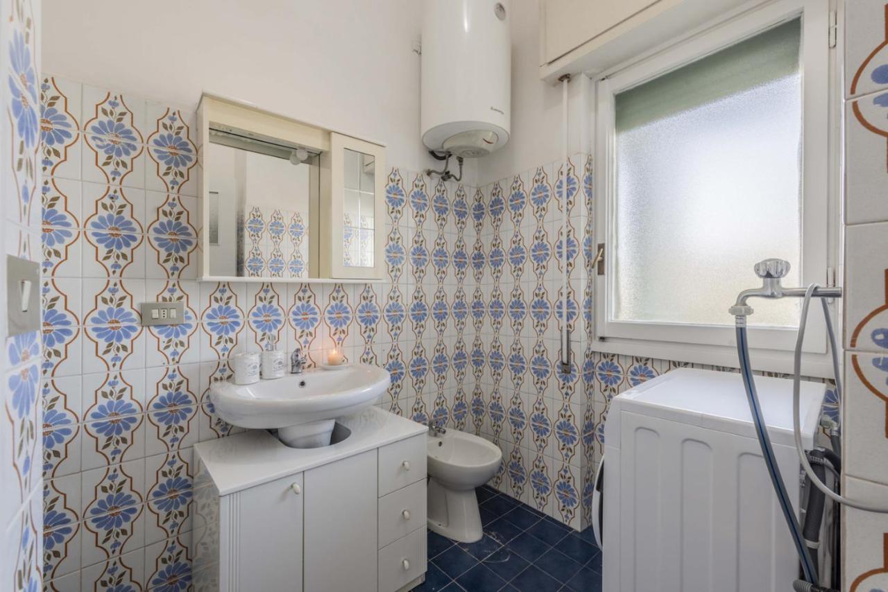 Апартаменты Rosa House Marina di Cerveteri Экстерьер фото